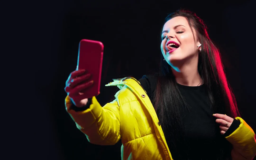 À quel gafam ces réseaux sociaux appartiennent-ils ?