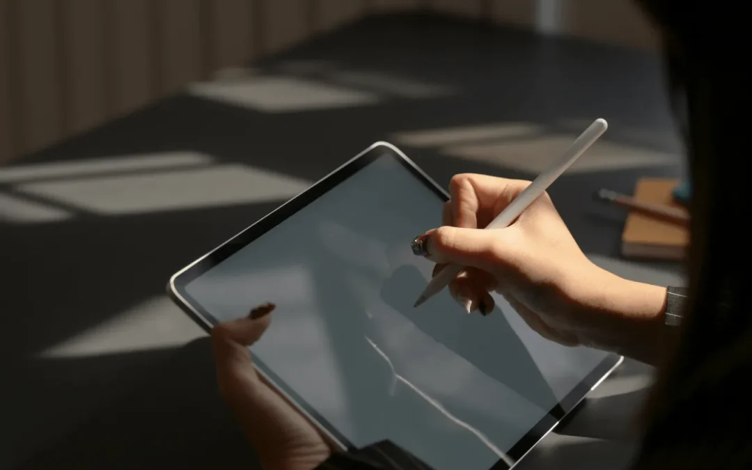 Différence entre iPad et iPad Air : comparaison complète pour bien choisir