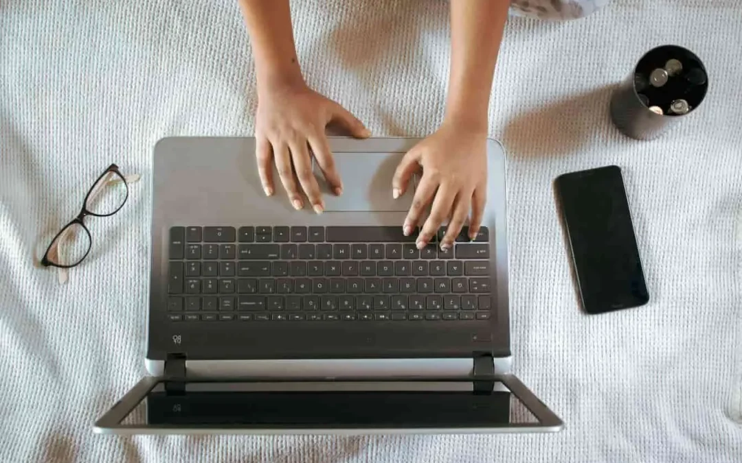 PC qui démarre sur le BIOS (Windows 11) : causes et solutions pour un démarrage normal