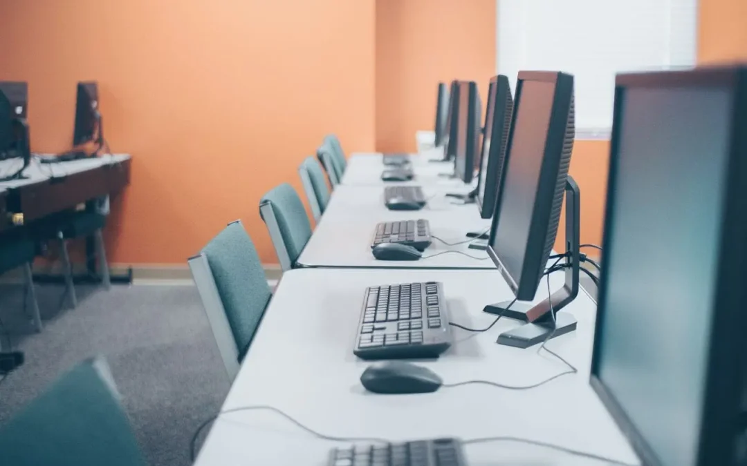 Qu&rsquo;est-ce qu&rsquo;un SLA en informatique et pourquoi est-il indispensable ?