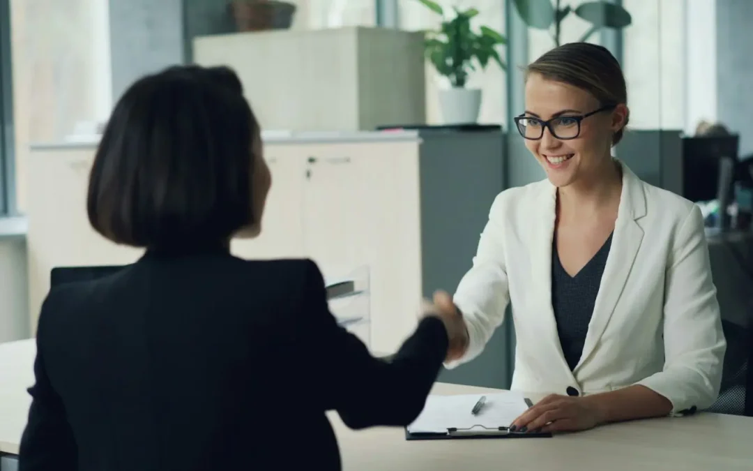 Cycle de vente B2B : étapes clés et stratégies pour convertir vos prospects